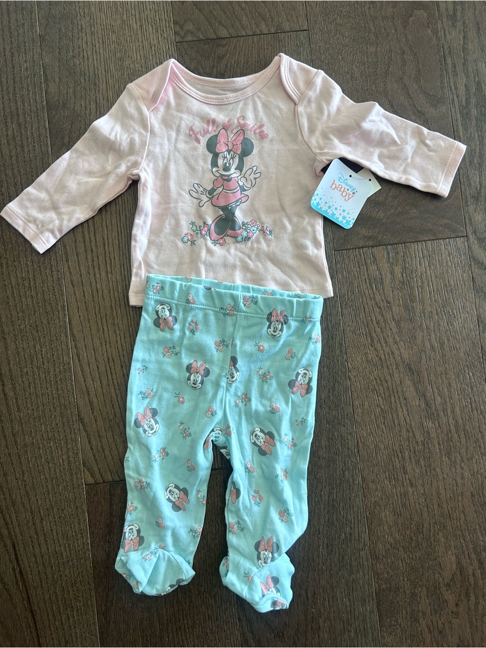 NWT Disney Baby Size 6-9 month Baby Girl's Minnie Mouse 2 Piece Set Outfit